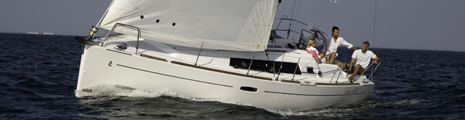 Oceanis 34 header image